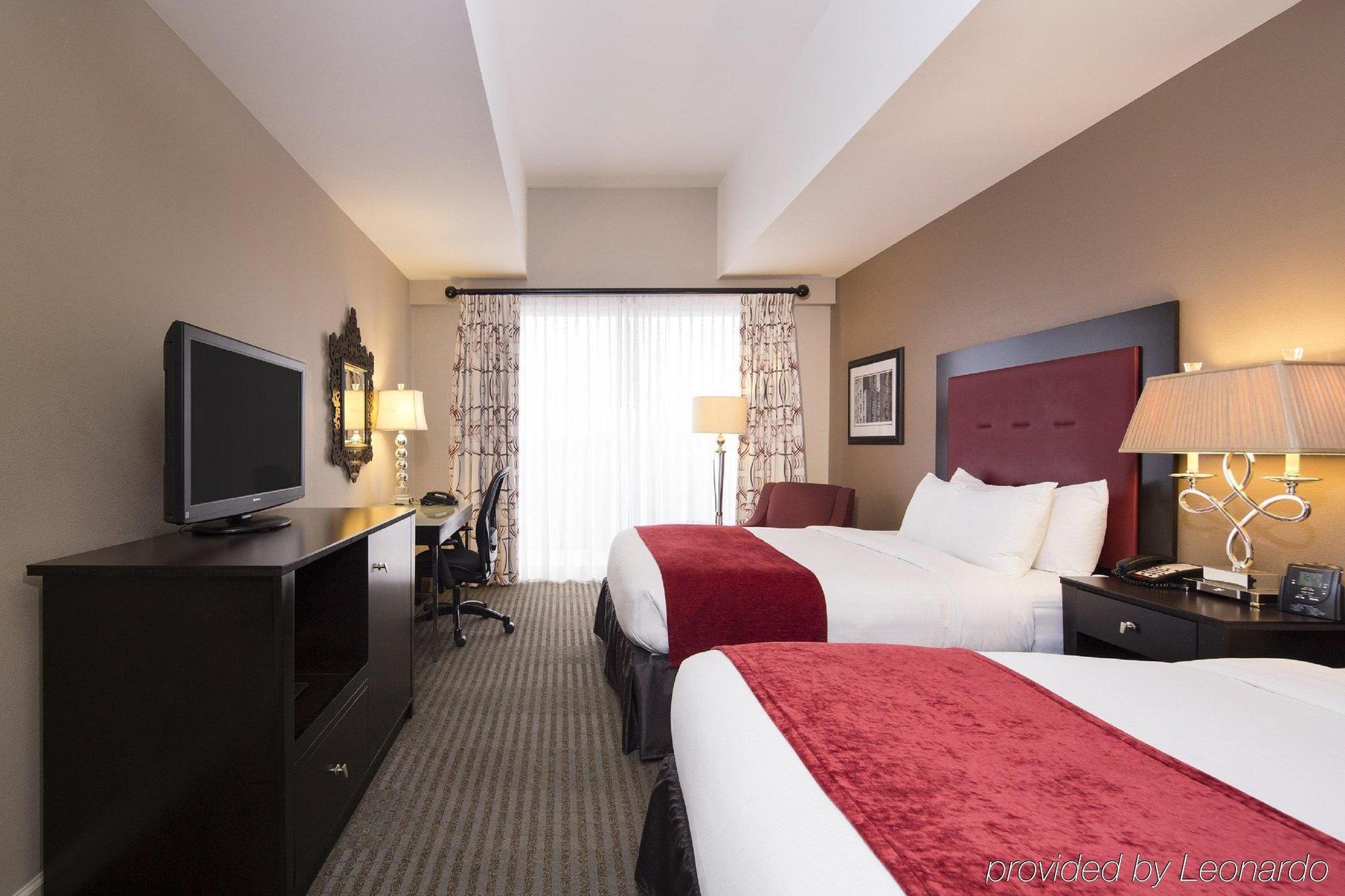 Doubletree By Hilton Hotel Raleigh - Brownstone - University Eksteriør bilde