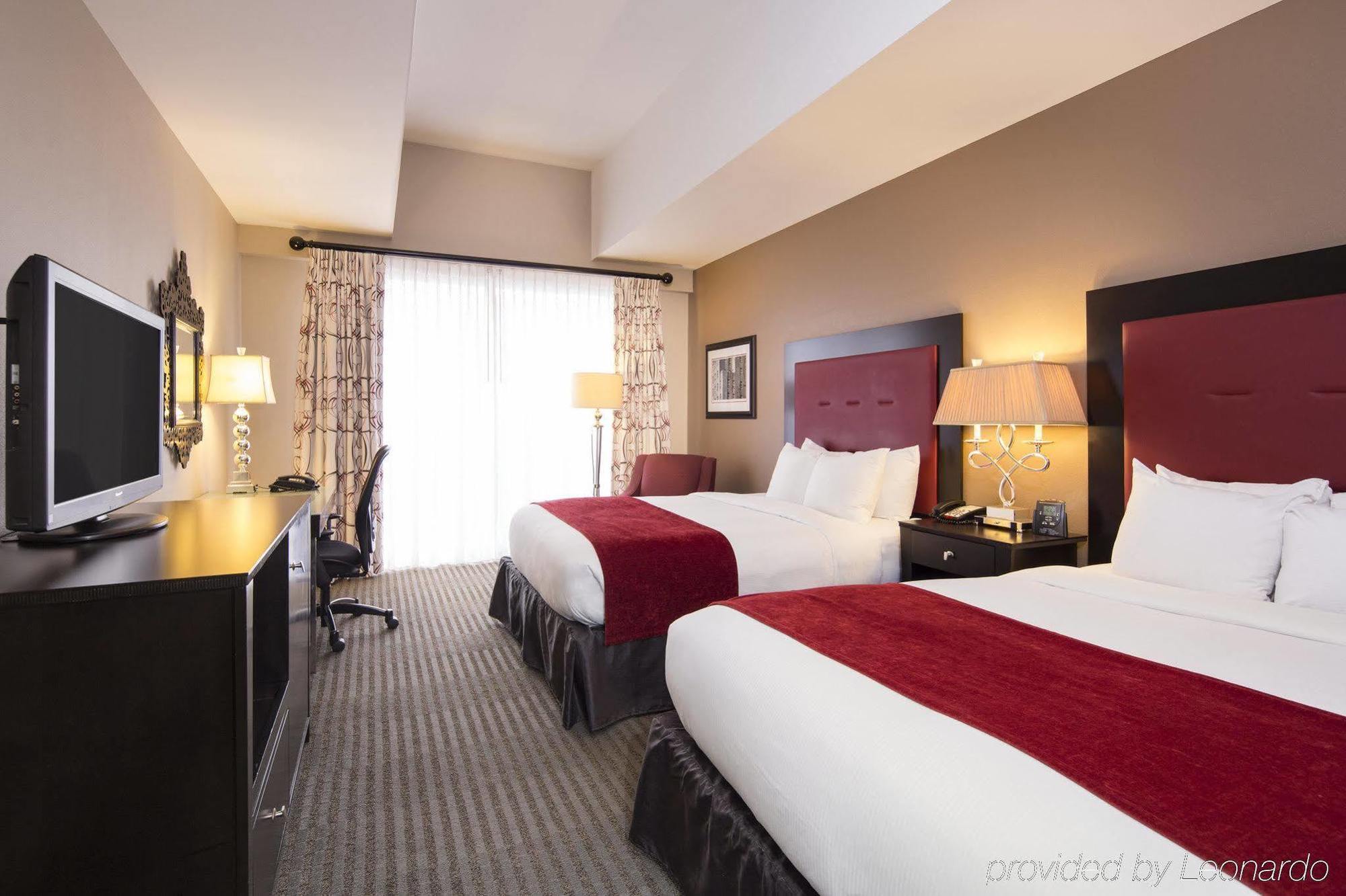 Doubletree By Hilton Hotel Raleigh - Brownstone - University Eksteriør bilde