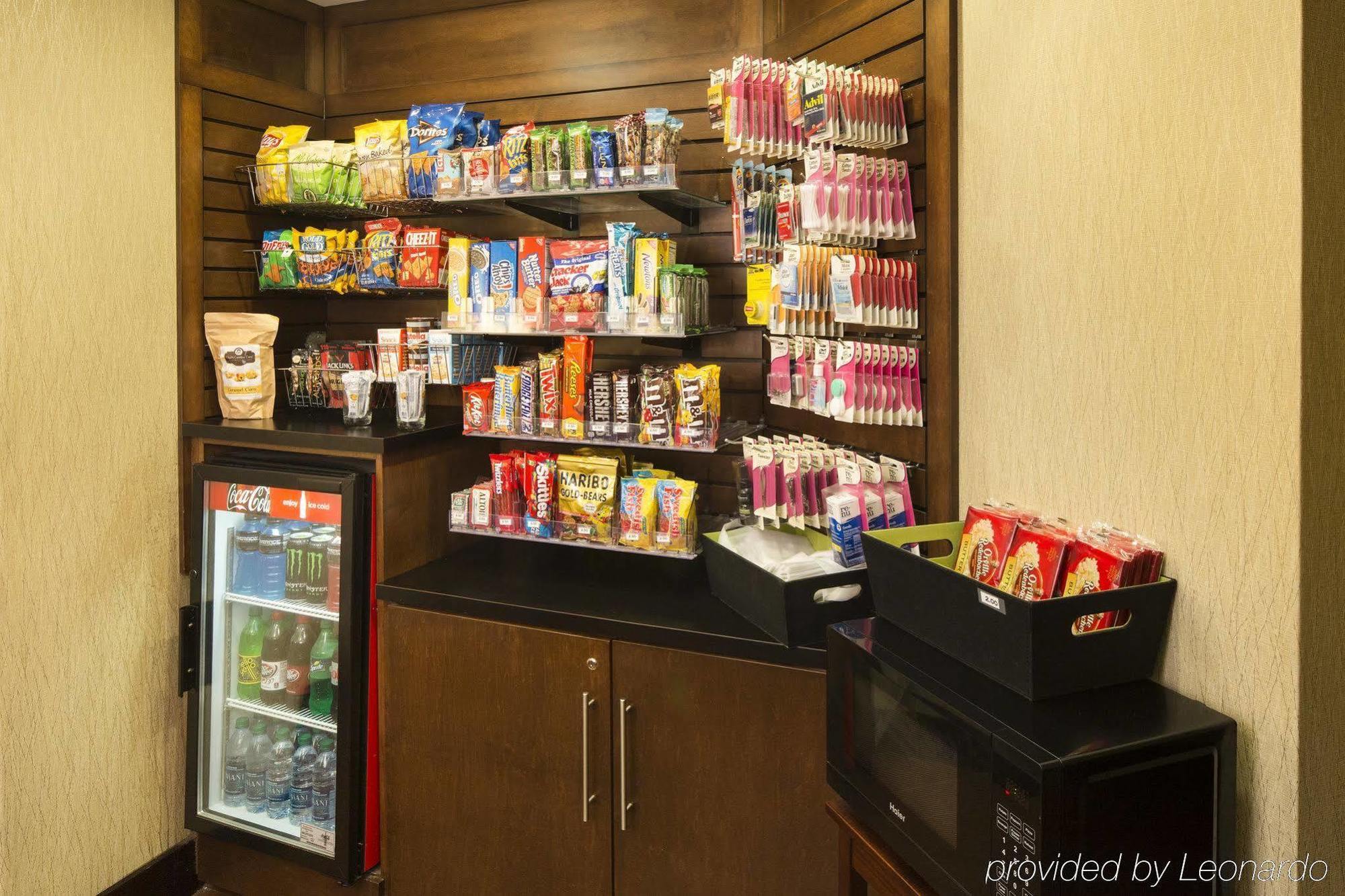 Doubletree By Hilton Hotel Raleigh - Brownstone - University Eksteriør bilde