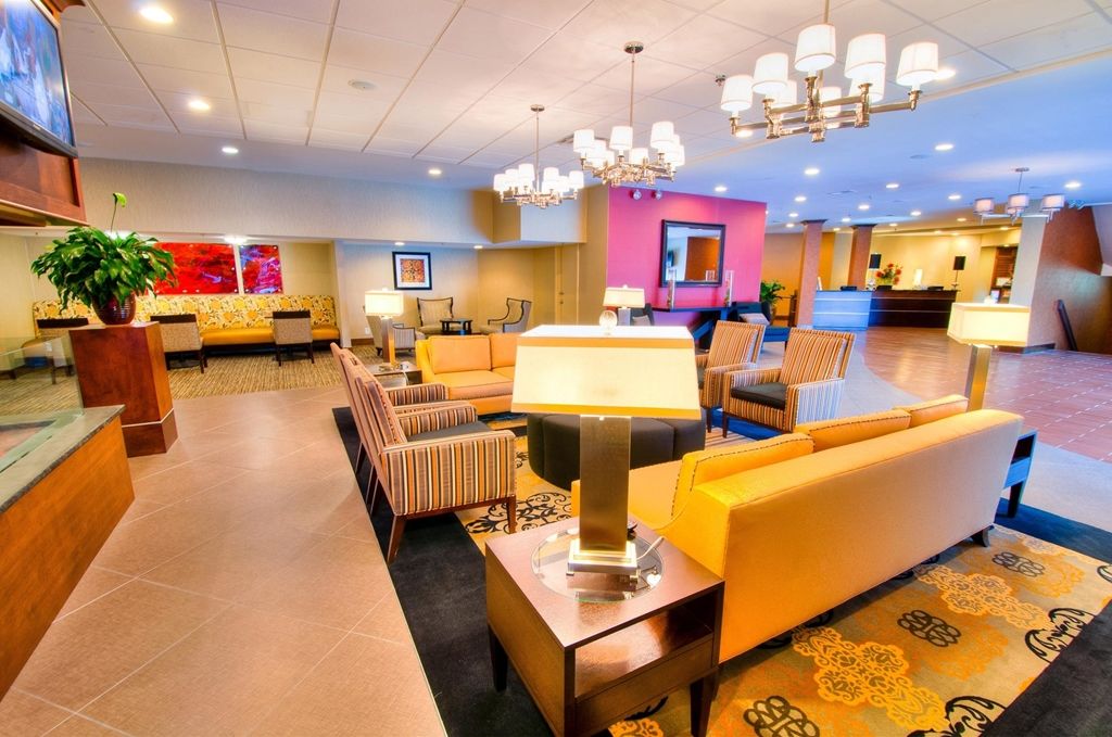 Doubletree By Hilton Hotel Raleigh - Brownstone - University Interiør bilde