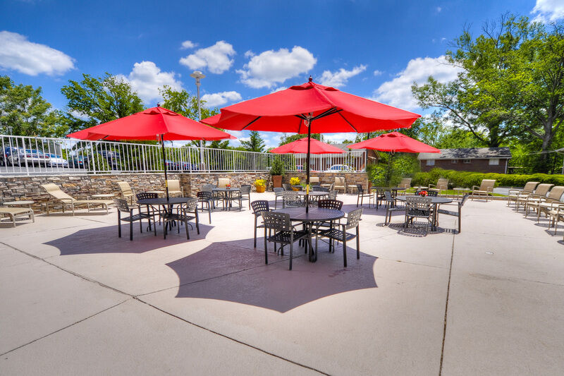 Doubletree By Hilton Hotel Raleigh - Brownstone - University Eksteriør bilde