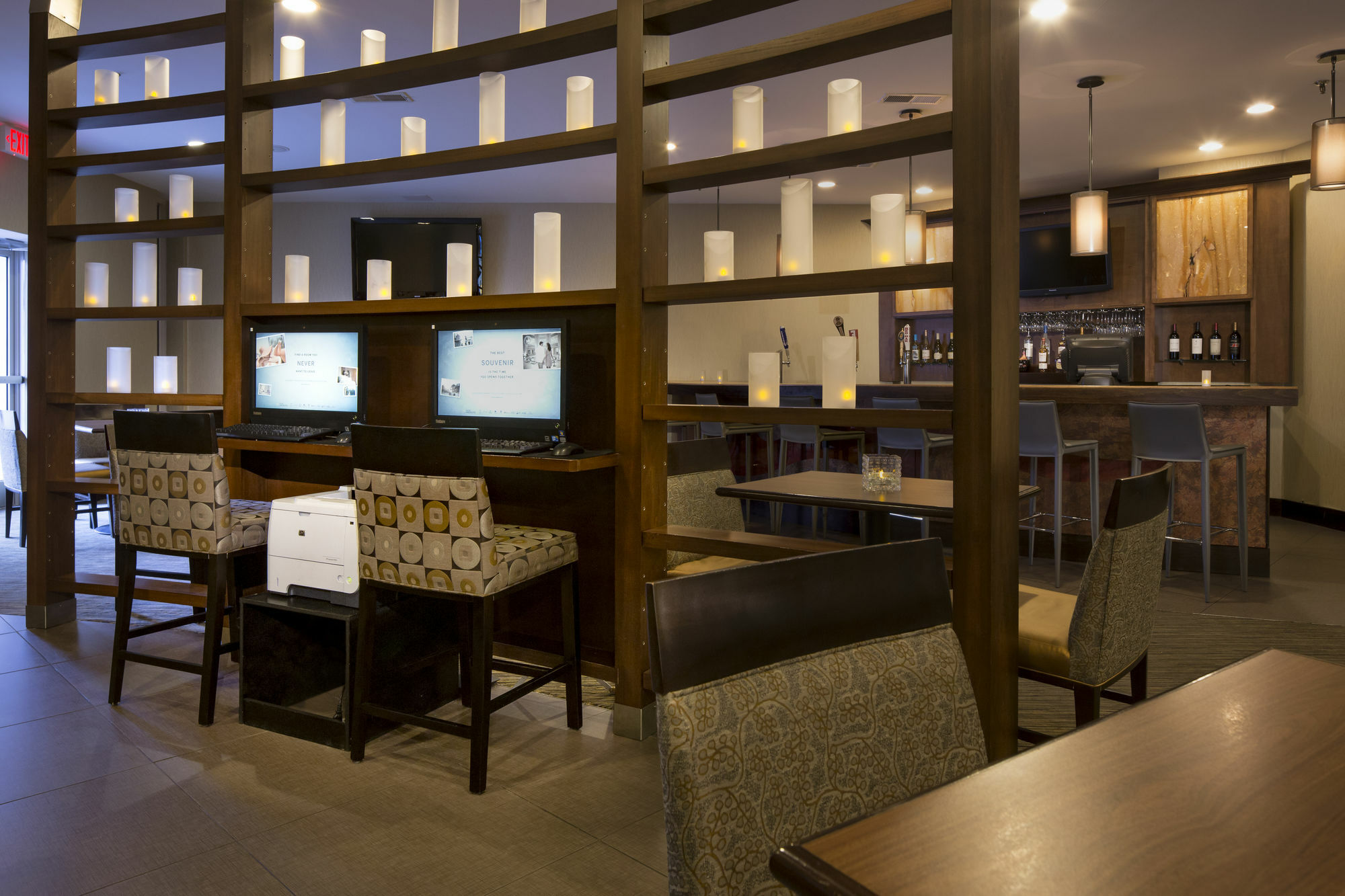 Doubletree By Hilton Hotel Raleigh - Brownstone - University Eksteriør bilde