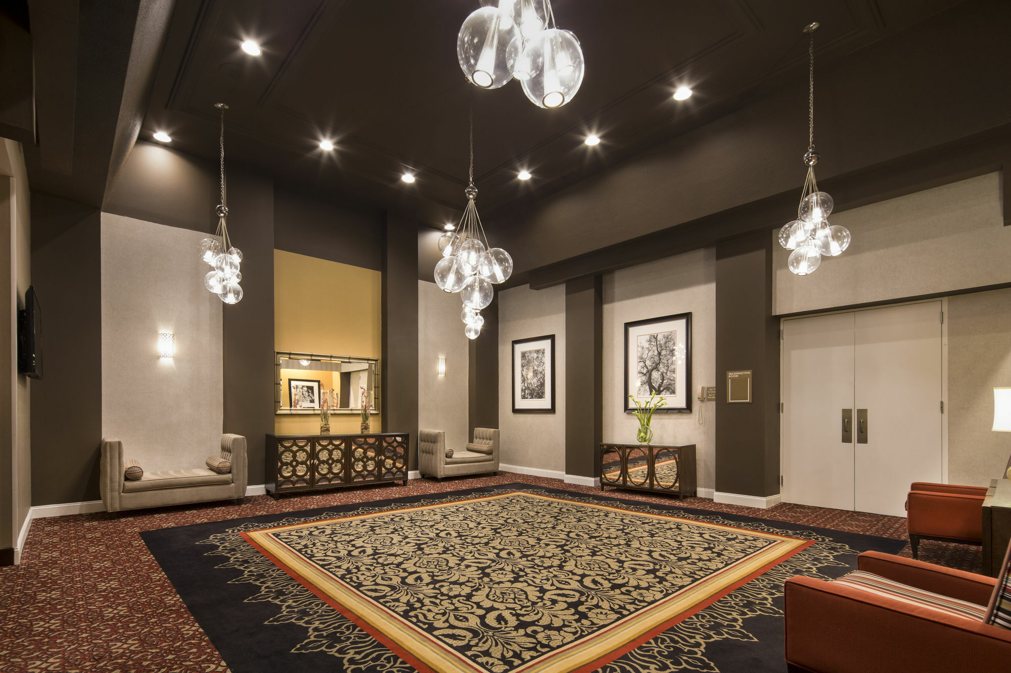 Doubletree By Hilton Hotel Raleigh - Brownstone - University Eksteriør bilde
